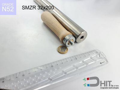 SMZR 32x200 N52 - separatory chwytaki z magnesami neodymowymi z drewnianym chwytem