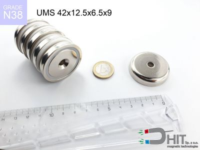 UMS 42x12.5x6.5x9 N38 - magnesy z otworem stożkowym